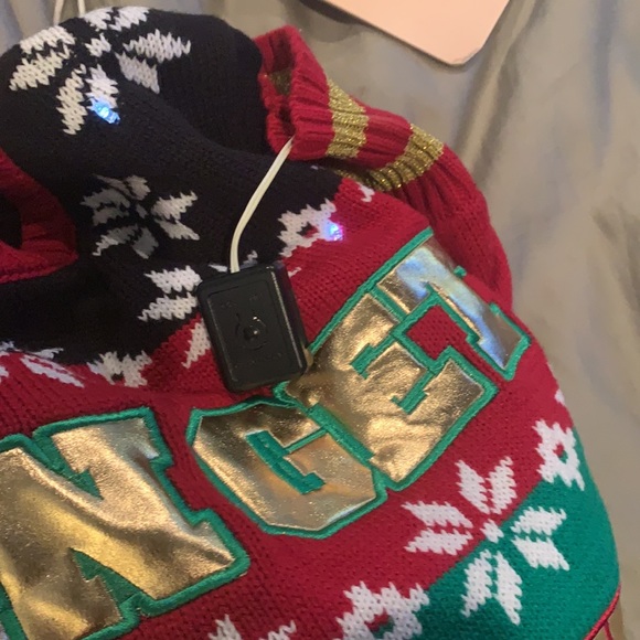 Tacky Christmas Sweater with battery operated flashing lights. - Picture 4 of 4
